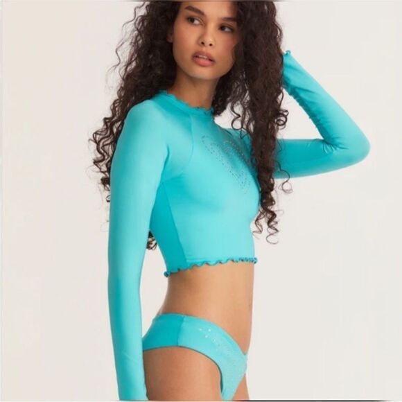 Hurley x LoveShackFancy Rhinestone Heart Rashguard Top Size Small - Picture 3 of 9